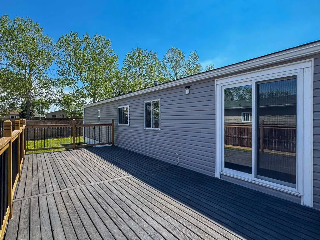 48 Spring Dale Circle SE Airdrie AB T4A 1P2