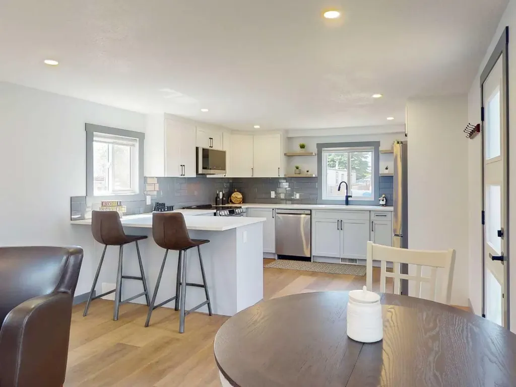 48 Spring Dale Circle SE Airdrie AB T4A 1P2