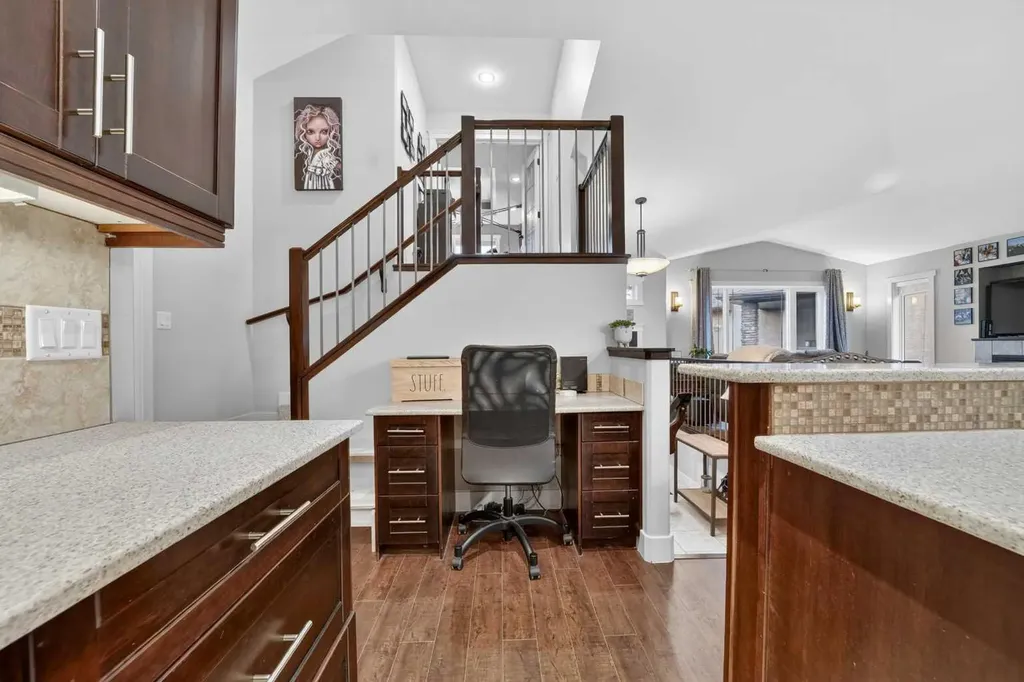 232 Sixmile Common S Lethbridge AB T1K 5S7