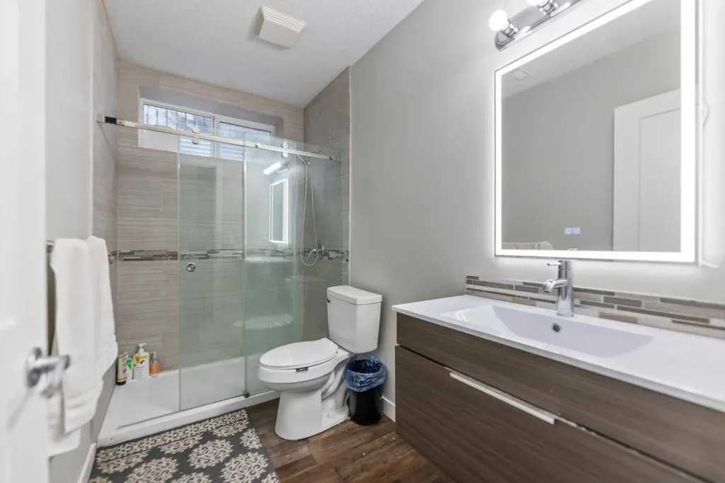 148 Springmere Way Chestermere AB T1X 1P1