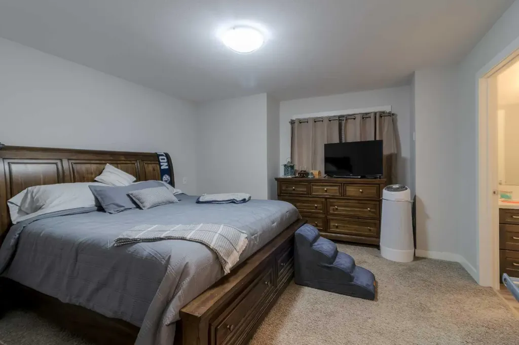 4406 Sundance Drive Coalhurst AB T1L 0V0