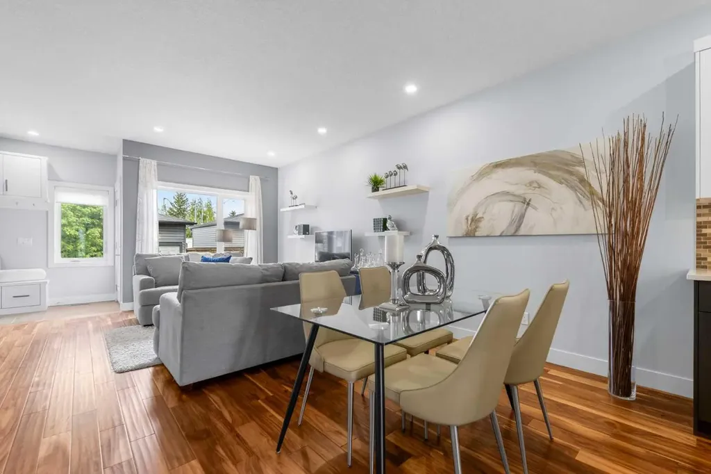 4660 82 Street NW Calgary AB T3B 2P7