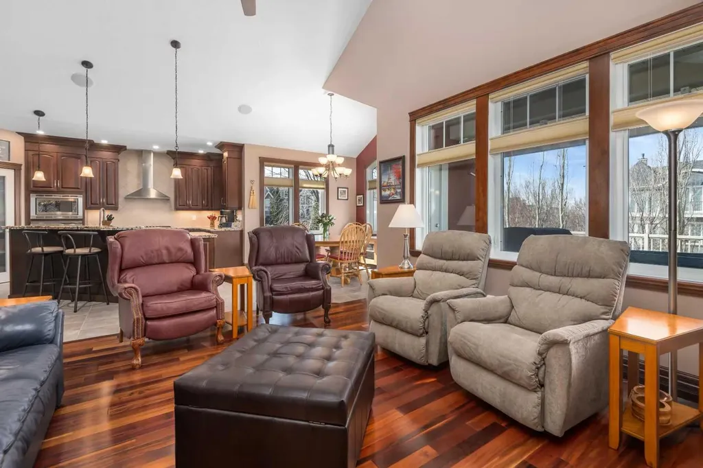291 Coopers Hill SW Airdrie AB T4B 0R9