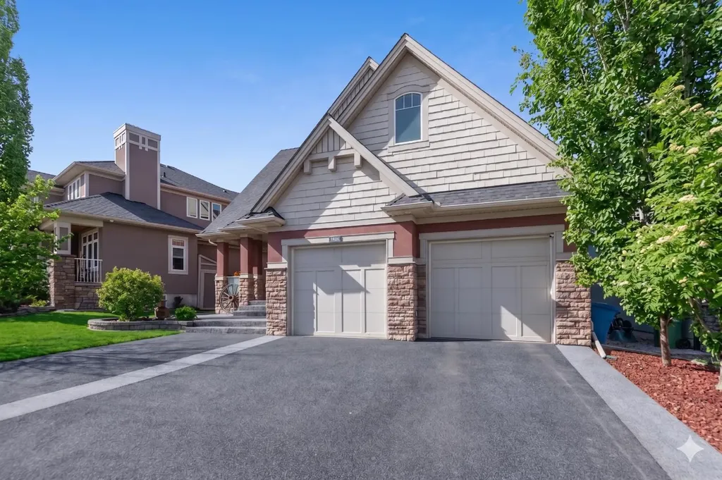 291 Coopers Hill SW Airdrie AB T4B 0R9