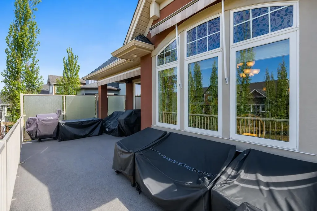 291 Coopers Hill SW Airdrie AB T4B 0R9