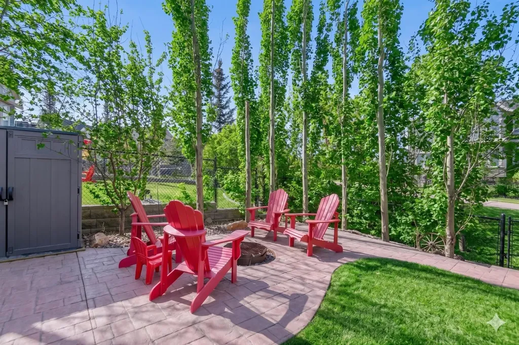291 Coopers Hill SW Airdrie AB T4B 0R9