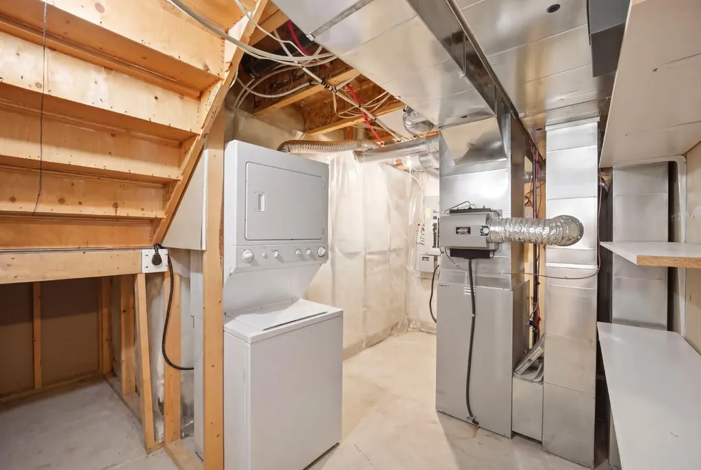 87 Kincora Drive NW Calgary AB T3R1L4