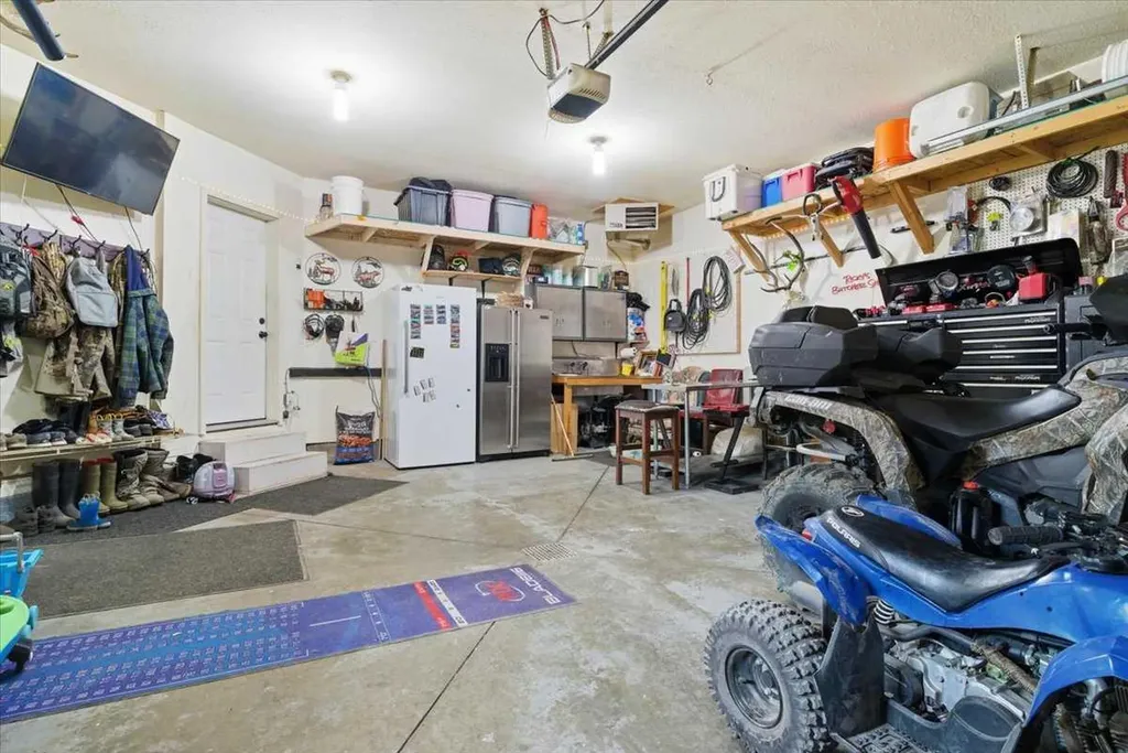 11218 76 Avenue Grande Prairie AB T8W0G4