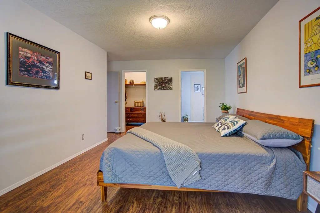 11B Westlynn Drive Claresholm AB T0L 0T0