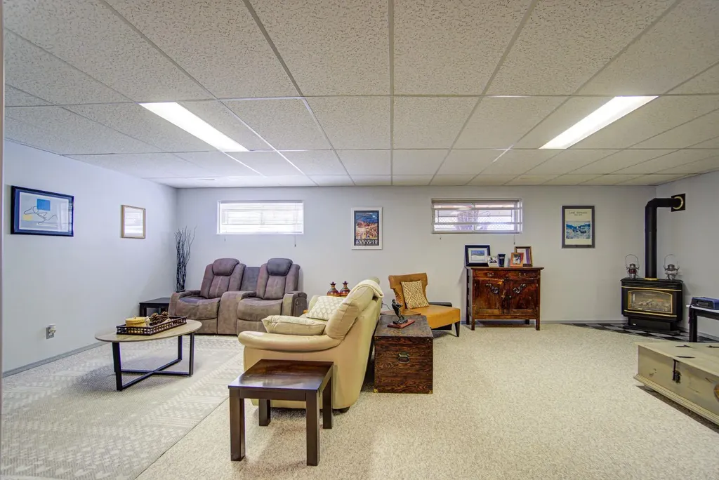 11B Westlynn Drive Claresholm AB T0L 0T0