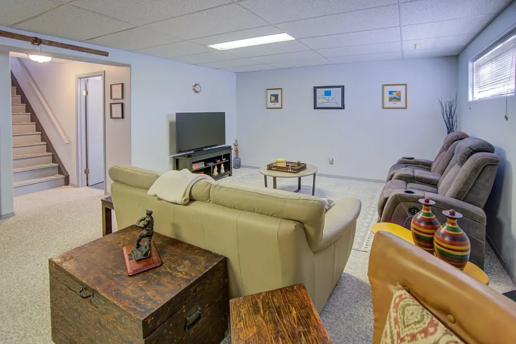 11B Westlynn Drive Claresholm AB T0L 0T0