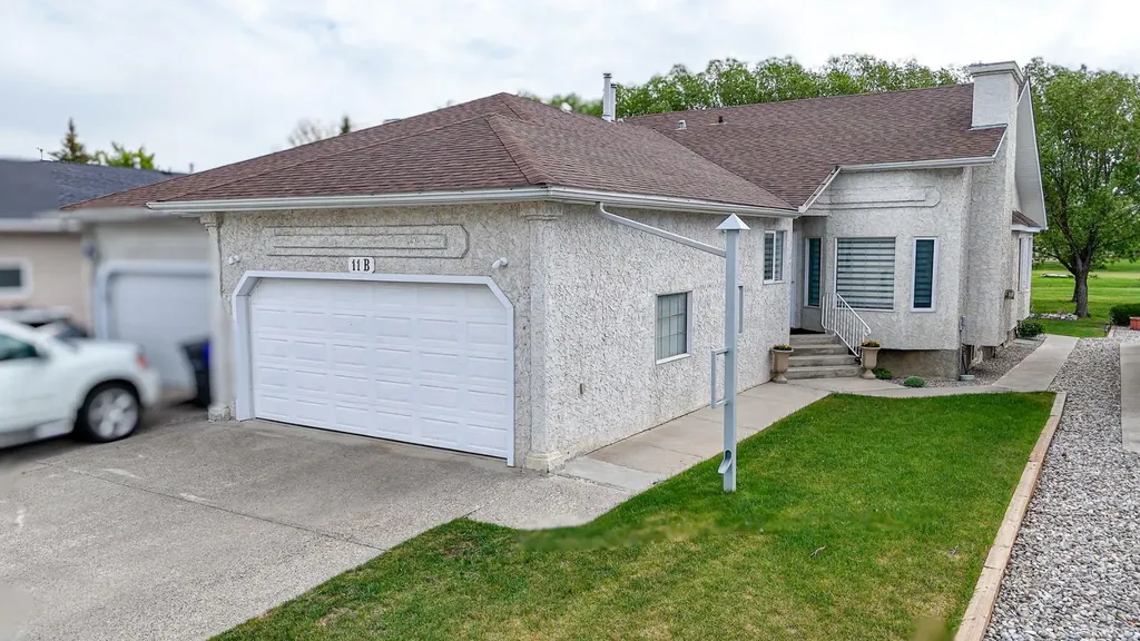 11B Westlynn Drive Claresholm AB T0L 0T0