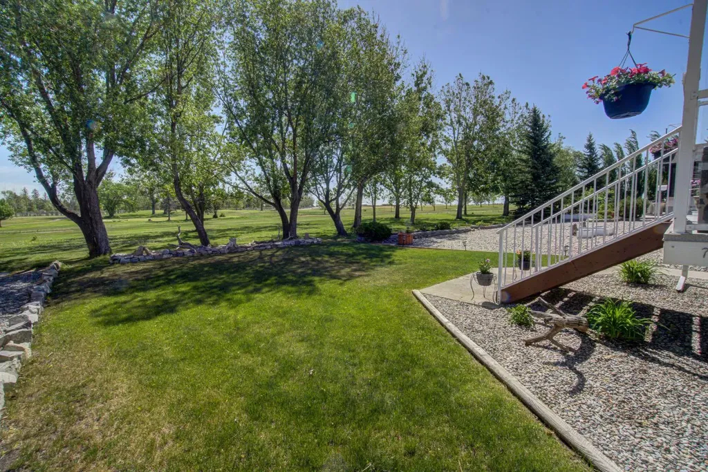 11B Westlynn Drive Claresholm AB T0L 0T0