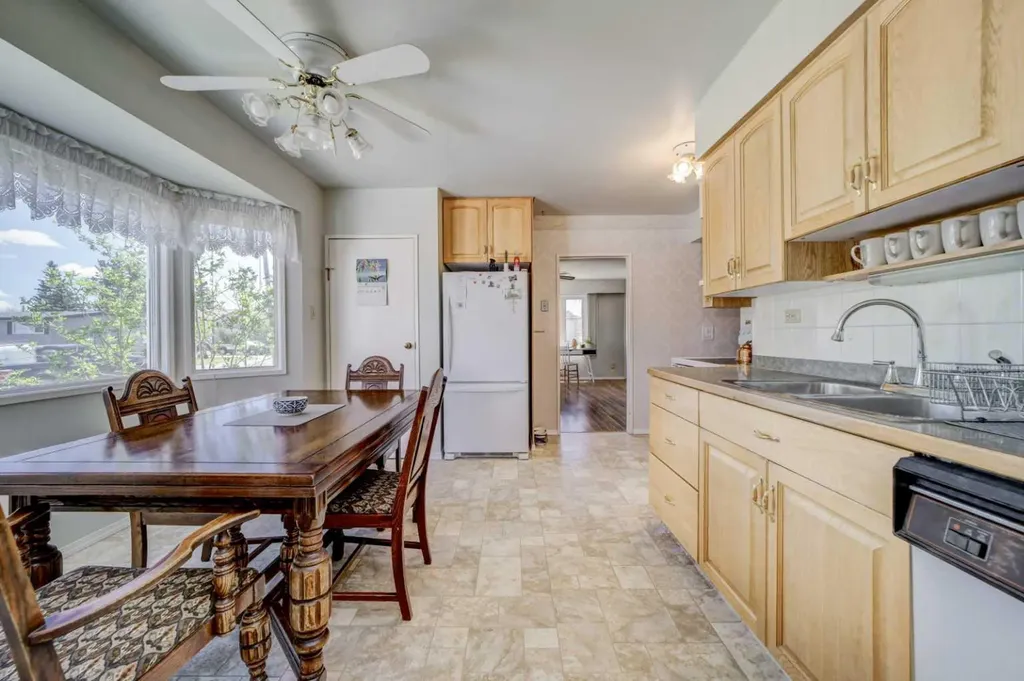 731 Mcdougall Street Pincher Creek AB T0K 1W0