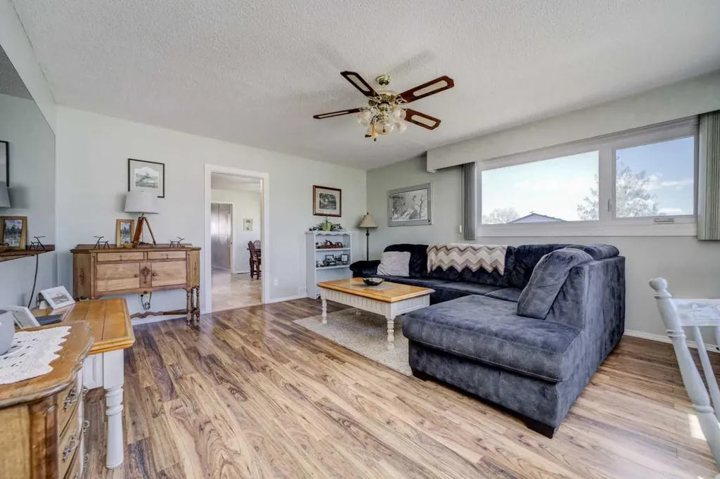 731 Mcdougall Street Pincher Creek AB T0K 1W0