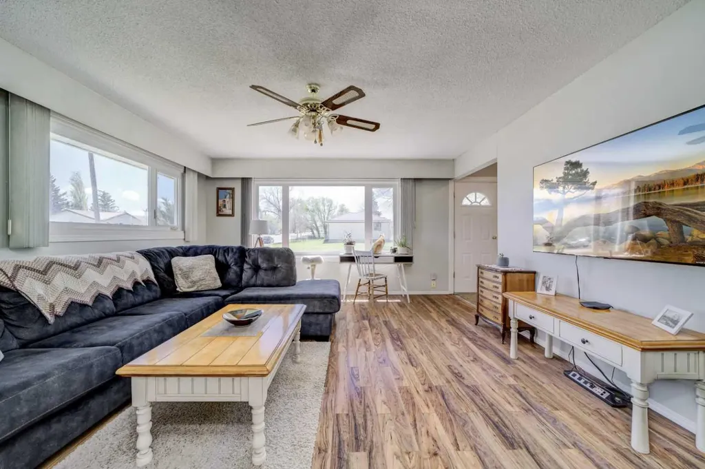 731 Mcdougall Street Pincher Creek AB T0K 1W0