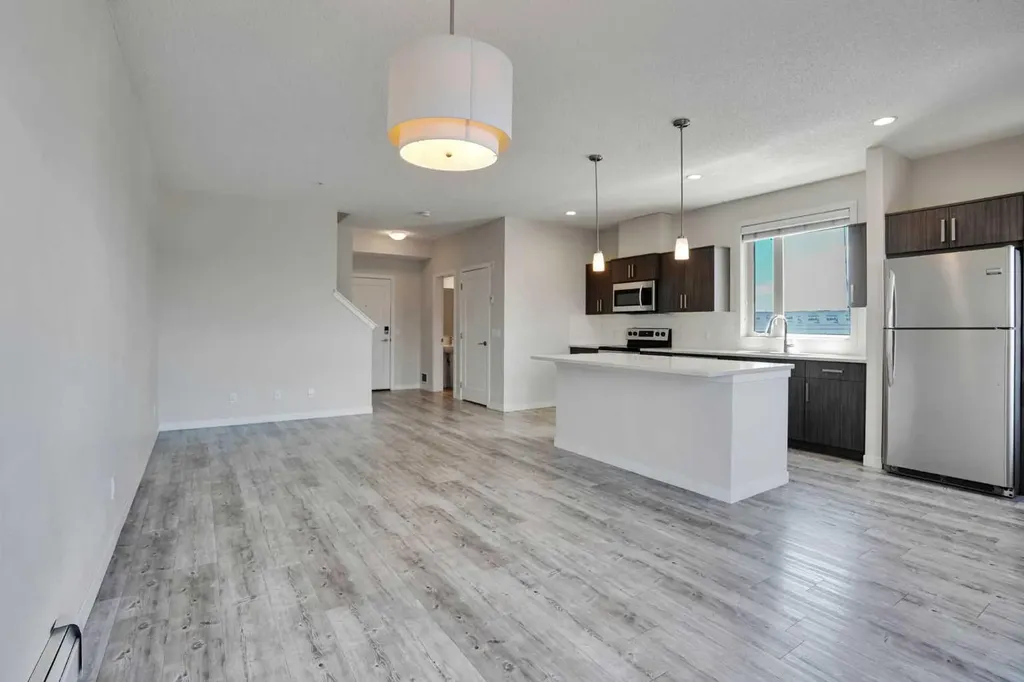 10 Westpark Link SW Calgary AB T3H 0Y5