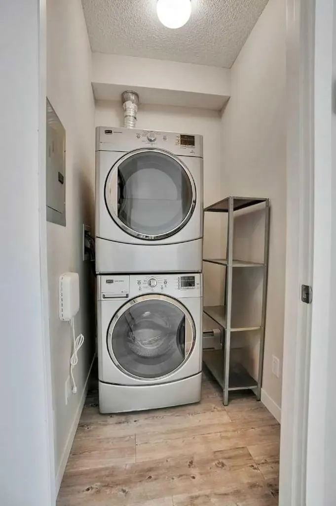 10 Westpark Link SW Calgary AB T3H 0Y5