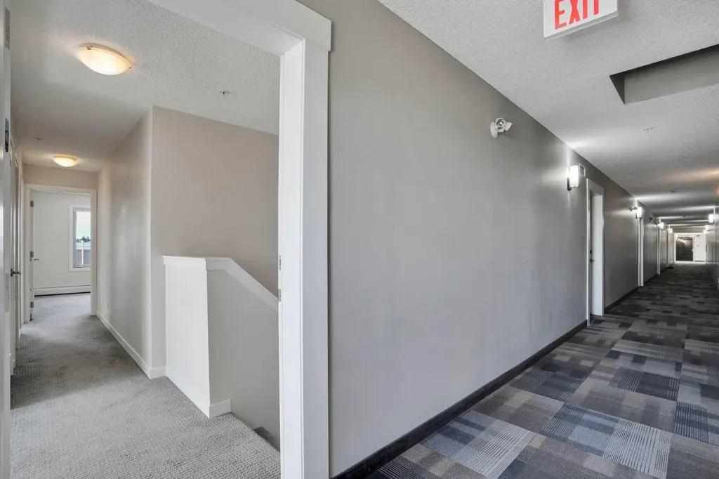 10 Westpark Link SW Calgary AB T3H 0Y5