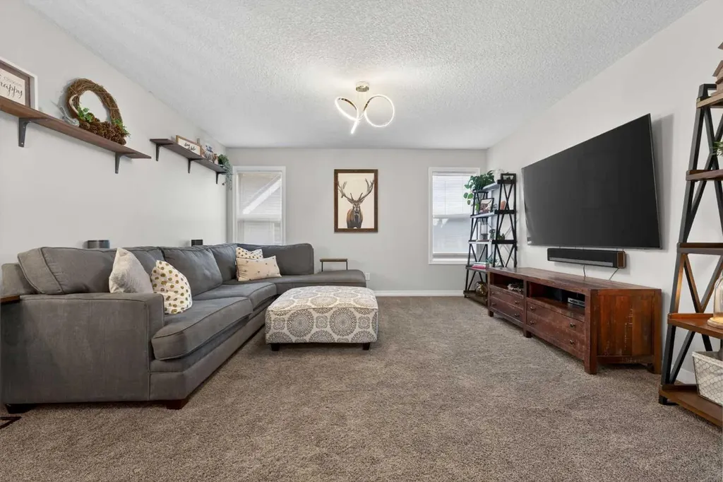 49 Auburn Springs Place SE Calgary AB T3M 1Y2