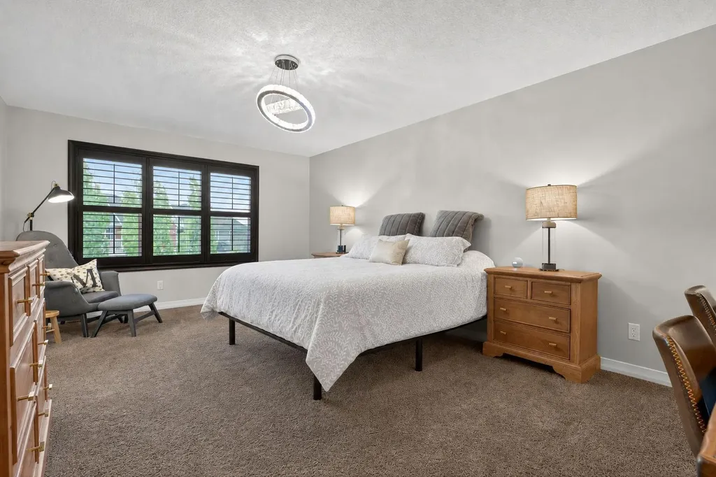 49 Auburn Springs Place SE Calgary AB T3M 1Y2
