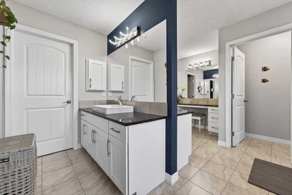 49 Auburn Springs Place SE Calgary AB T3M 1Y2