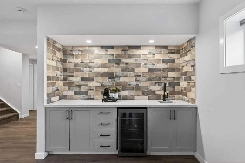 49 Auburn Springs Place SE Calgary AB T3M 1Y2