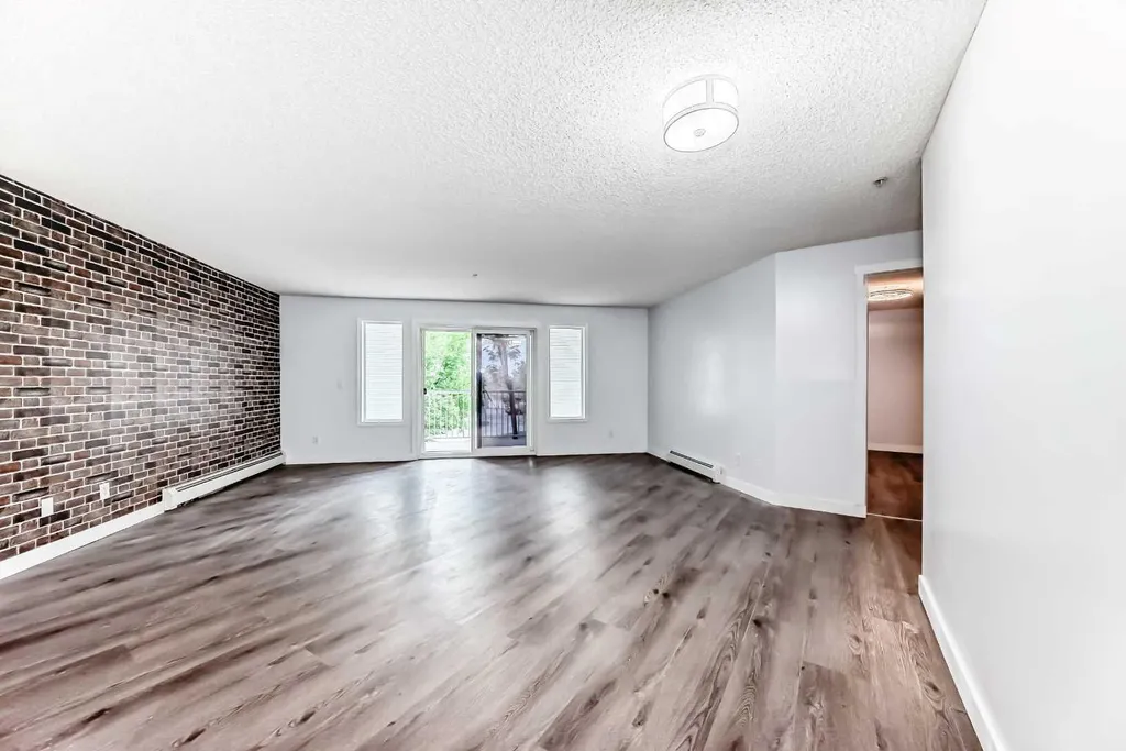 6224 17 Avenue SE Calgary AB T2A 7X8