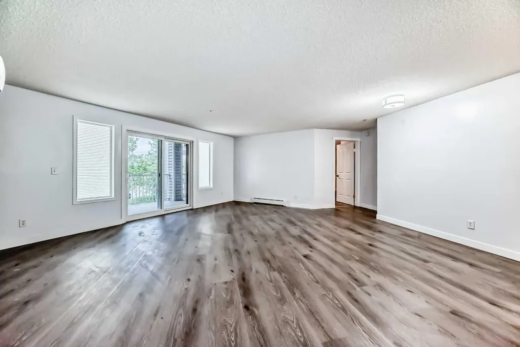 6224 17 Avenue SE Calgary AB T2A 7X8