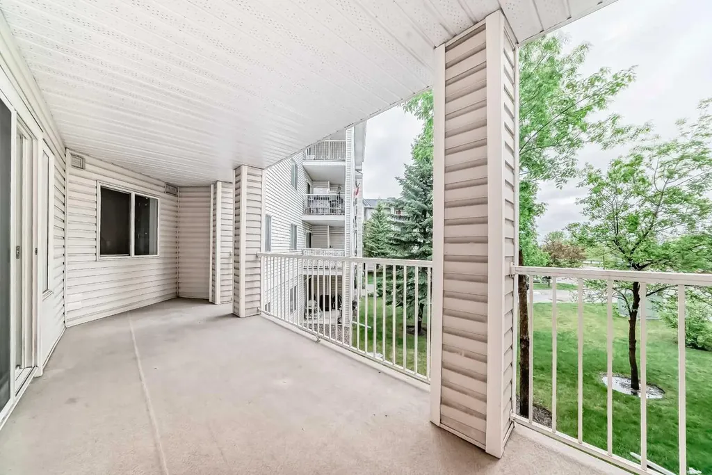 6224 17 Avenue SE Calgary AB T2A 7X8