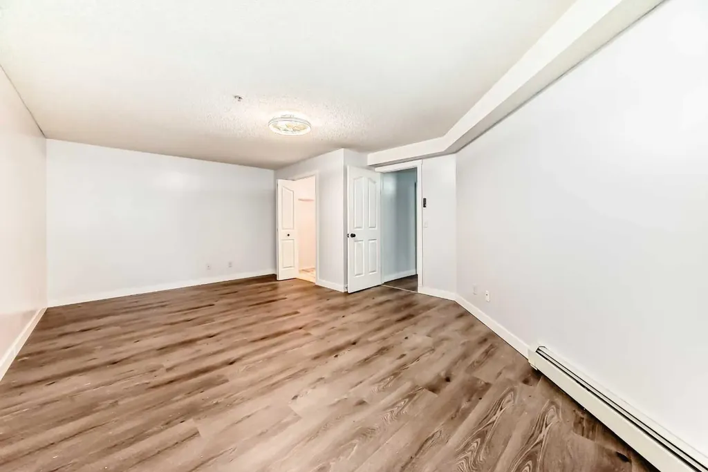 6224 17 Avenue SE Calgary AB T2A 7X8