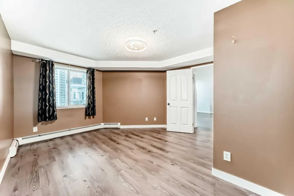 6224 17 Avenue SE Calgary AB T2A 7X8