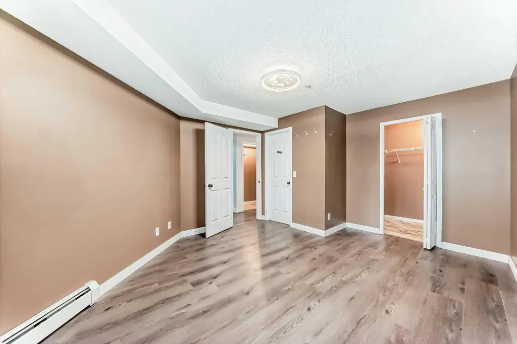 6224 17 Avenue SE Calgary AB T2A 7X8