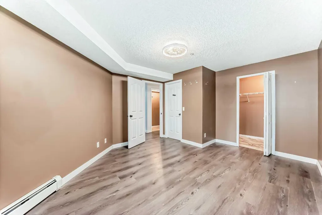 6224 17 Avenue SE Calgary AB T2A 7X8