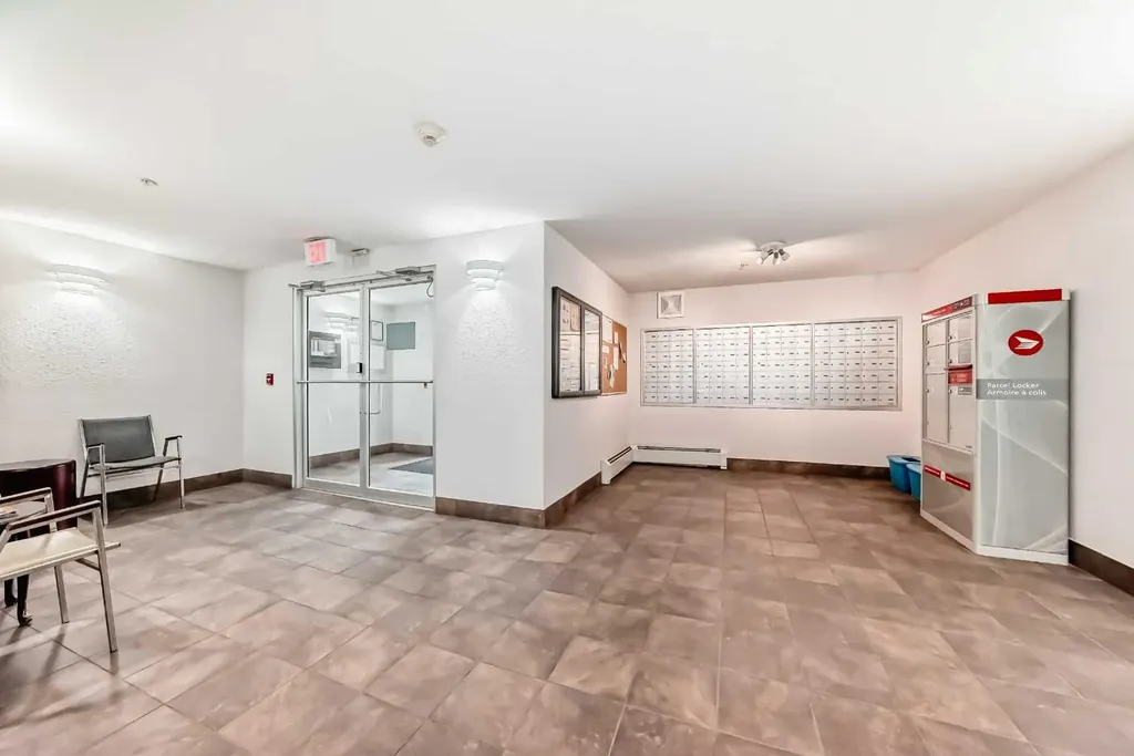 6224 17 Avenue SE Calgary AB T2A 7X8
