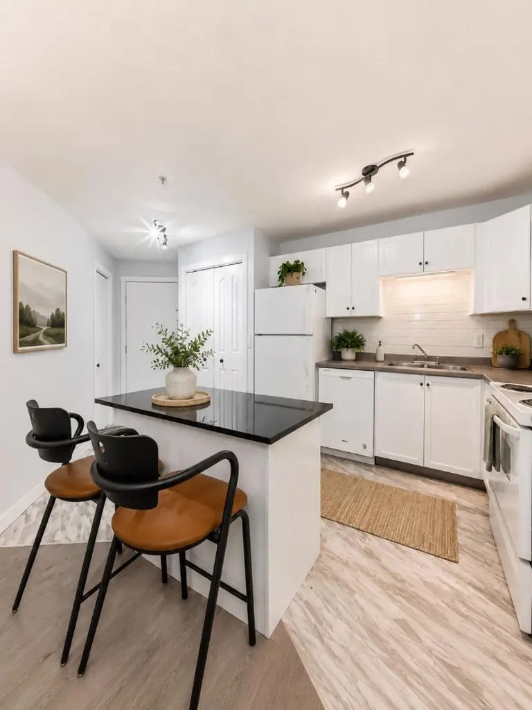 6224 17 Avenue SE Calgary AB T2A 7X8