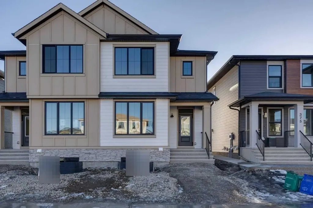 371 Fireside Drive Cochrane AB T4C3E1