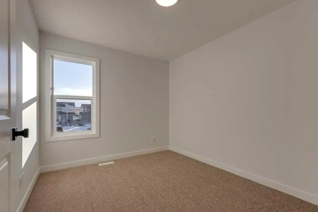 371 Fireside Drive Cochrane AB T4C3E1