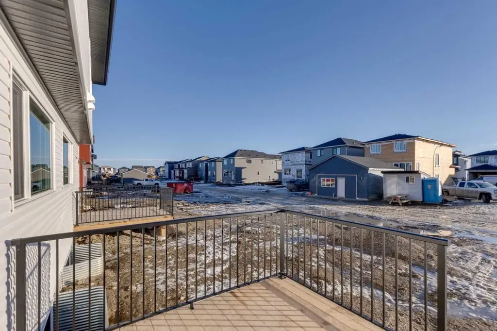 371 Fireside Drive Cochrane AB T4C3E1