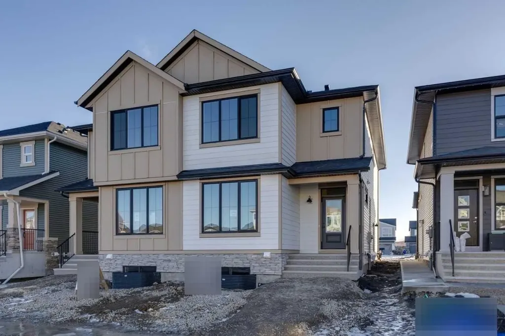 371 Fireside Drive Cochrane AB T4C3E1