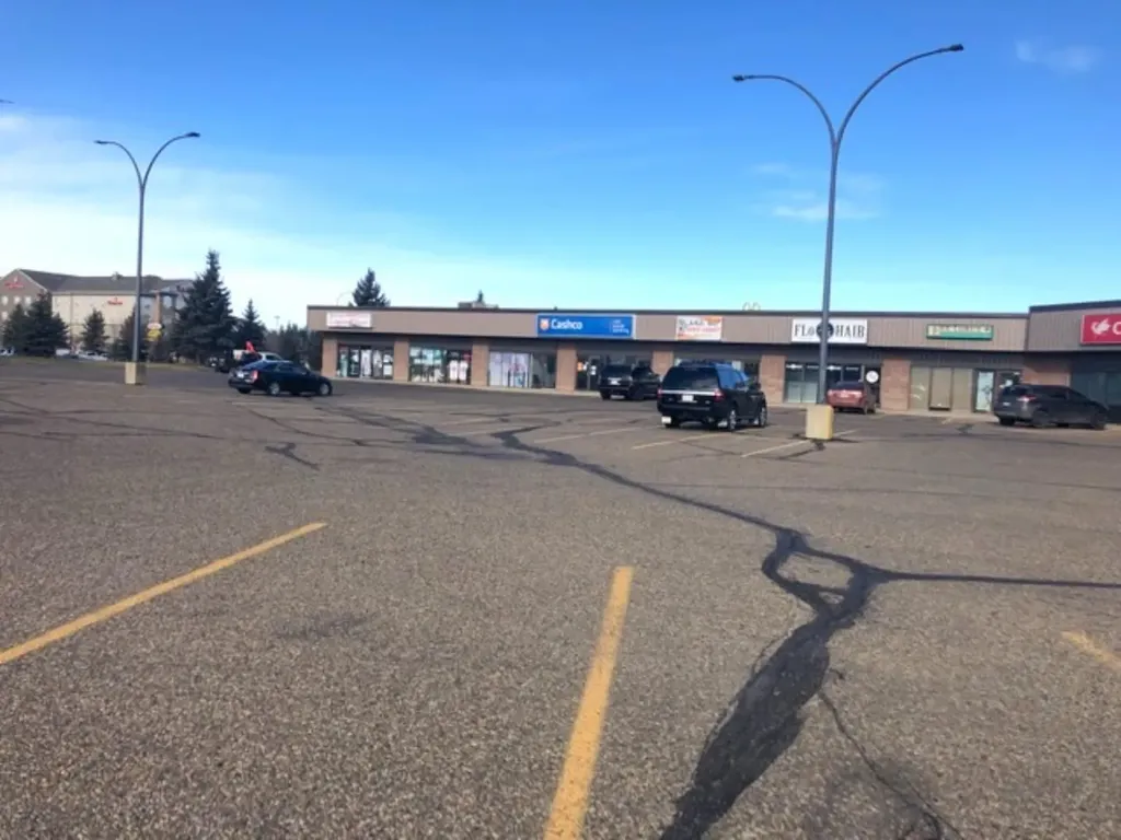 1308 2a Street W Brooks AB T1R 0V5