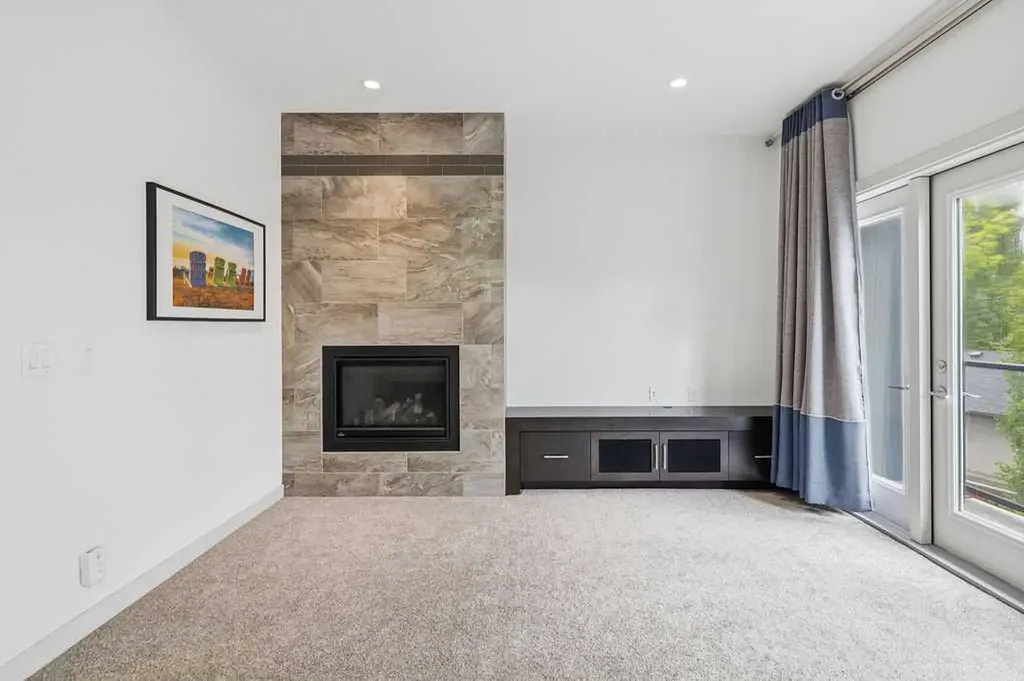 1125 Russet Road NE Calgary AB T2E 5L4