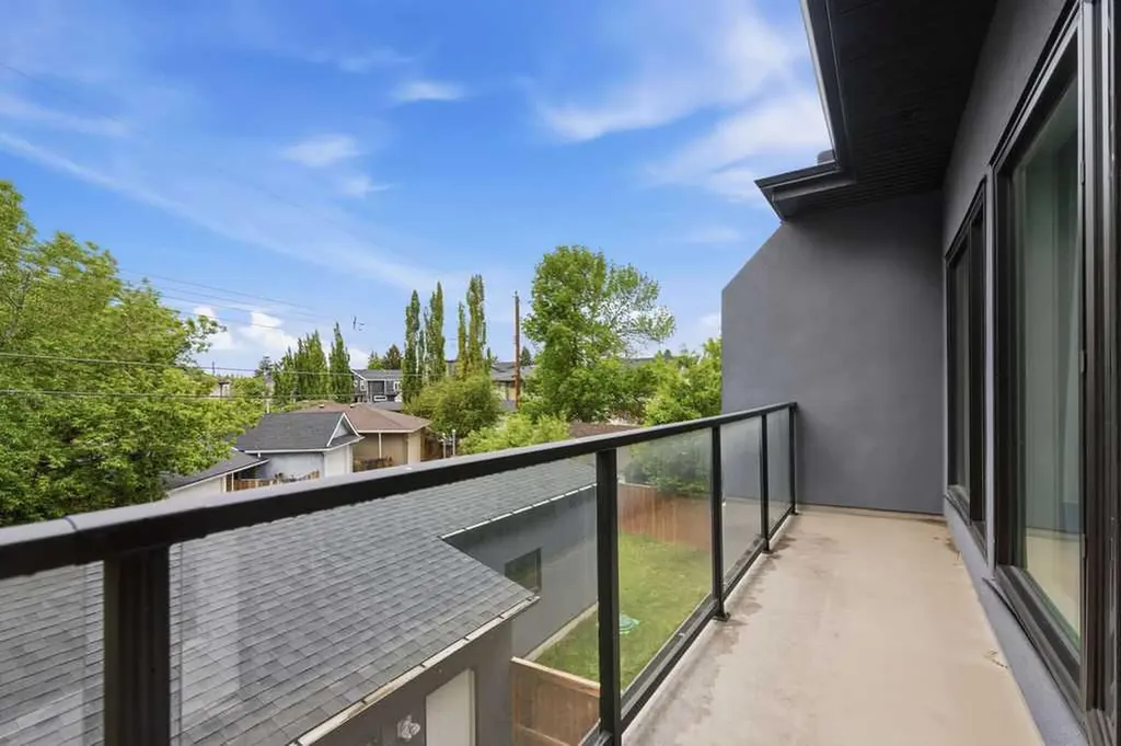 1125 Russet Road NE Calgary AB T2E 5L4