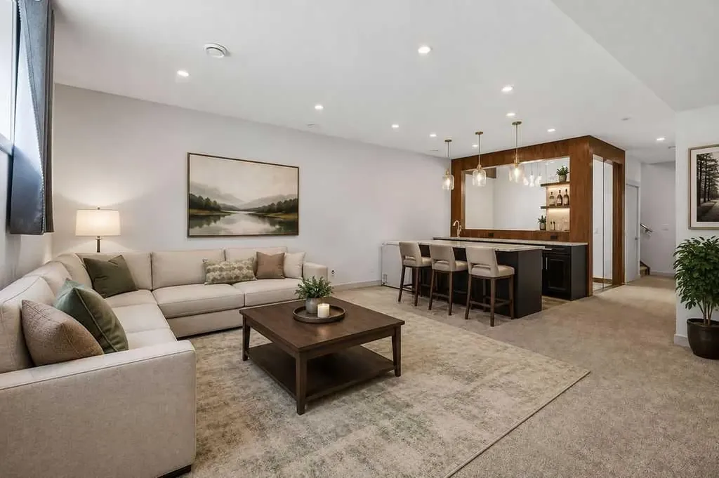1125 Russet Road NE Calgary AB T2E 5L4