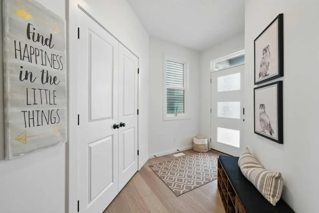 73 Mallard Grove SE Calgary AB T3C0E3