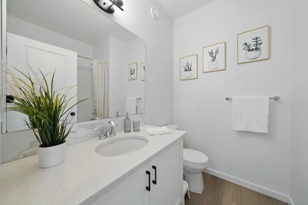 73 Mallard Grove SE Calgary AB T3C0E3