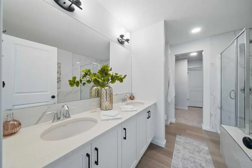 73 Mallard Grove SE Calgary AB T3C0E3