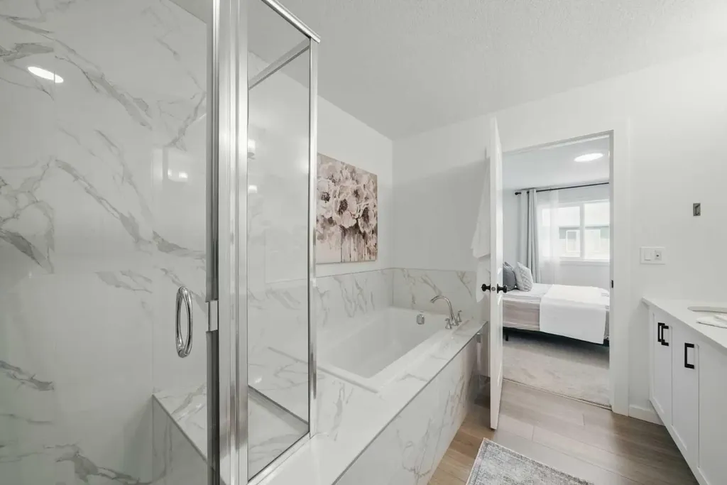 73 Mallard Grove SE Calgary AB T3C0E3