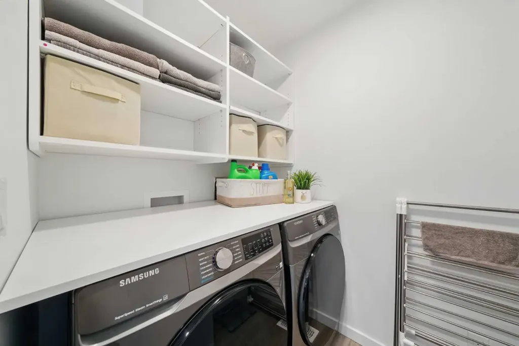 73 Mallard Grove SE Calgary AB T3C0E3