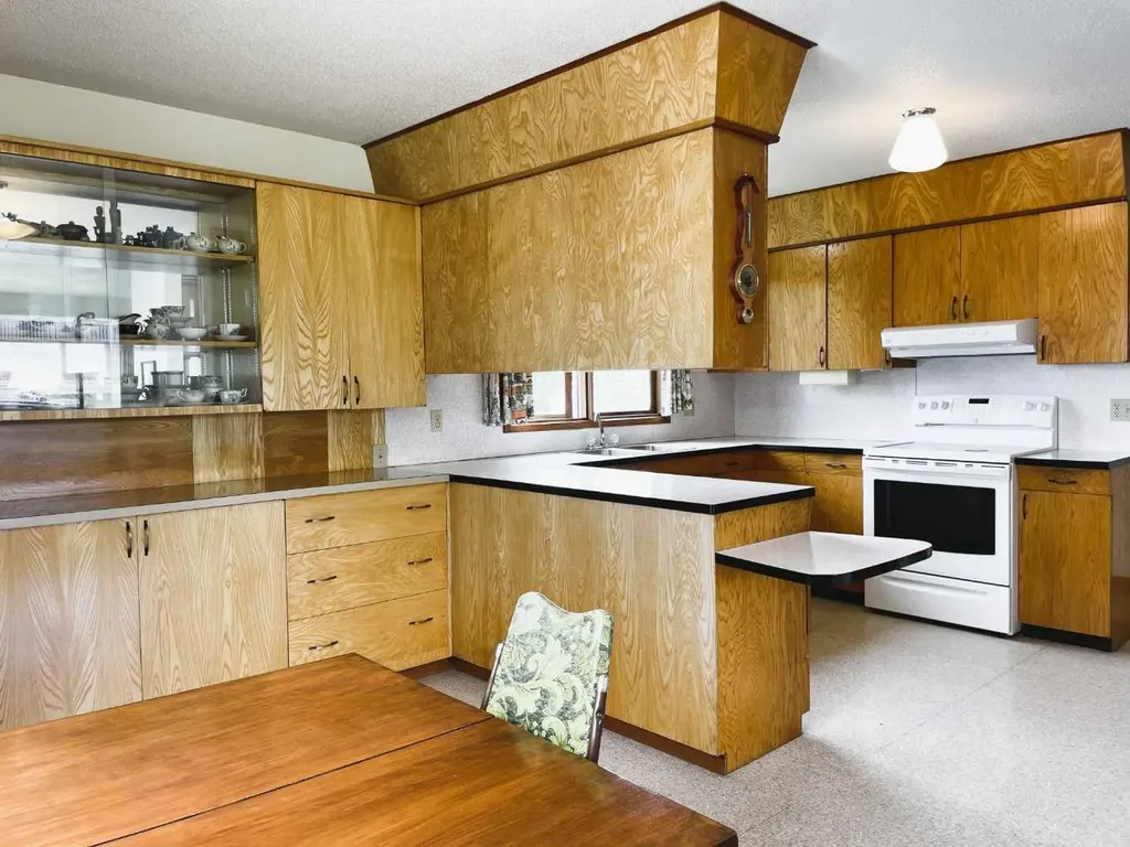 11209 103 Avenue Fairview AB T0H 1L0